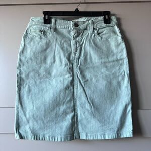 L.L. Bean Womens Jean Skirt Size 8 Green Favorite FIt  Denim Stretch Classic
